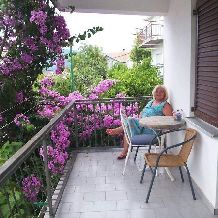 Vila Umicevic Hotell Bijela Exteriör bild